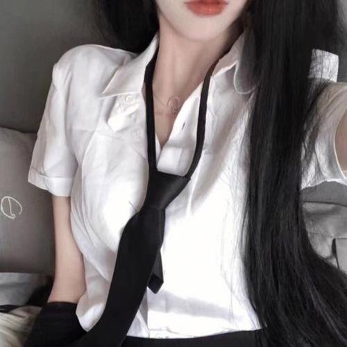 胡说小镇